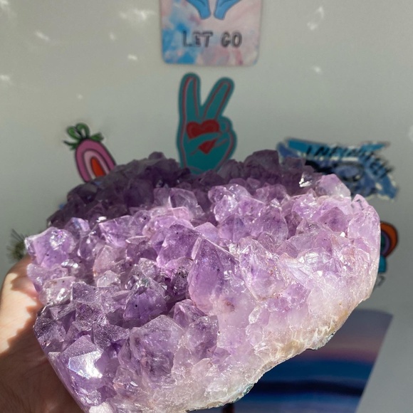 HUGE!!! XL Amethyst Heart Cluster! Weighs 4lbs! Ethically mined in Brazil. - Picture 4 of 5